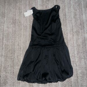 Elegant Black Sleeveless Dress
